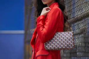 A Practical Guide to Finding the Right Crossbody Accessory